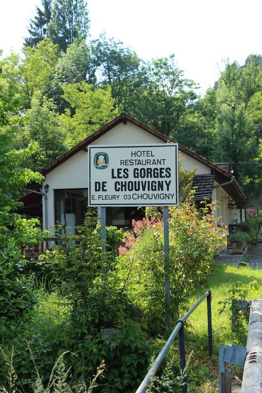 Hotel Restaurant Les Gorges De Chouvigny Exteriör bild